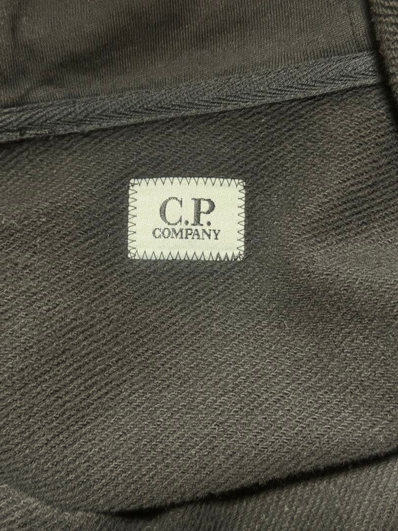 C.P. Company レンズディテールパーカー　フーディ ブラック　黒