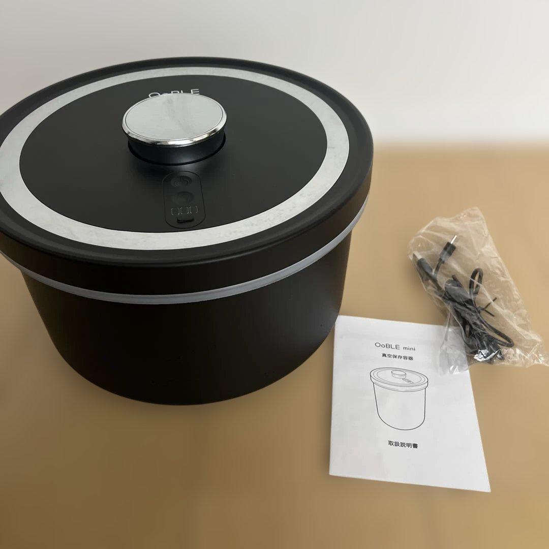 オーブル米びつ　ミニ6.5L 5キロブラック　黒　新品同様　真空保存容器