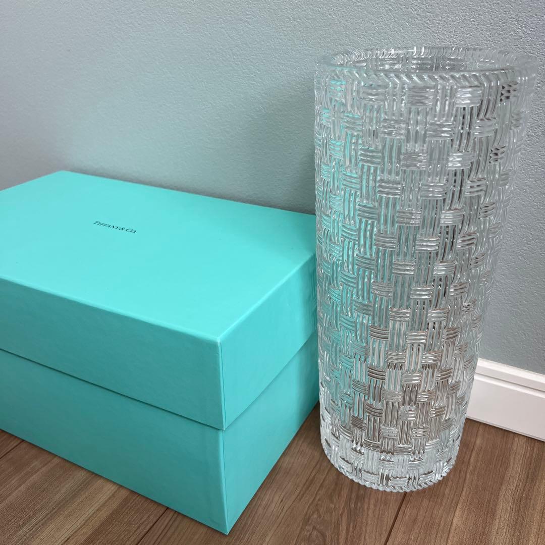 【TIFFANY&Co.】新品クリスタル花瓶 編み込み模様　フラワーベース