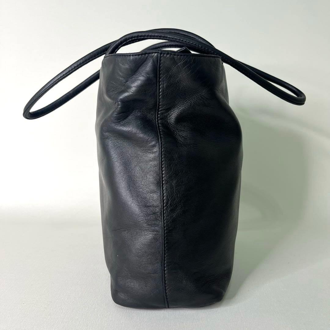 【希少】PRADA/ナッパレザー/トートバッグ/オールレザー/三角ロゴ/ラム