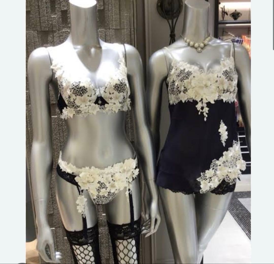 【サルート】【新品未使用】店舗限定/89G/キャミソール/KO