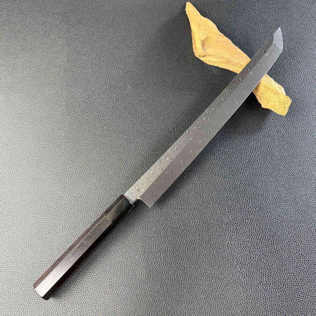 9697新品 ダマスカス 先丸包丁 尺一 海流紋 105層 黒檀黒水牛角八角柄