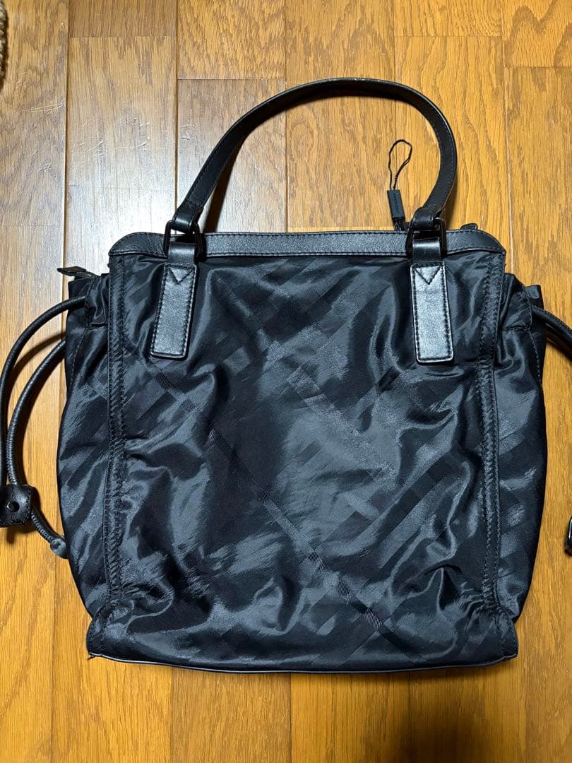 バーバリー　BURBERRY ブラック　ナイロン トートバッグ