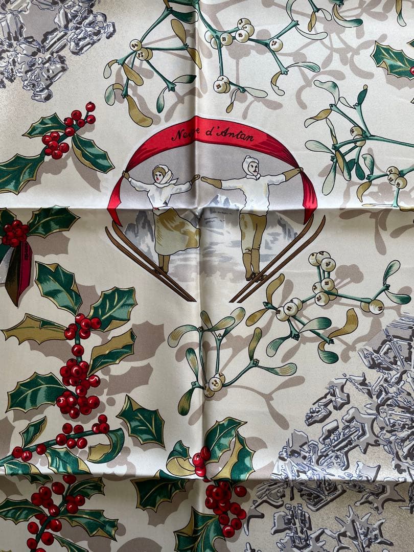 エルメス HERMES クリスマスモチーフ シルクスカーフ