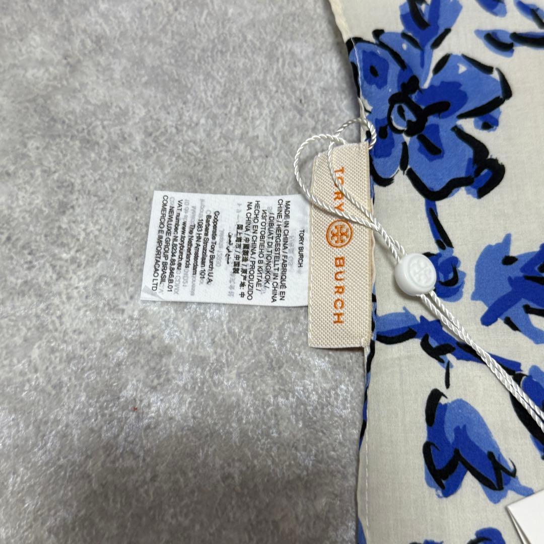 新品 未使用 Tory Burch トリーバーチ スカーフ フラワー 花柄 青