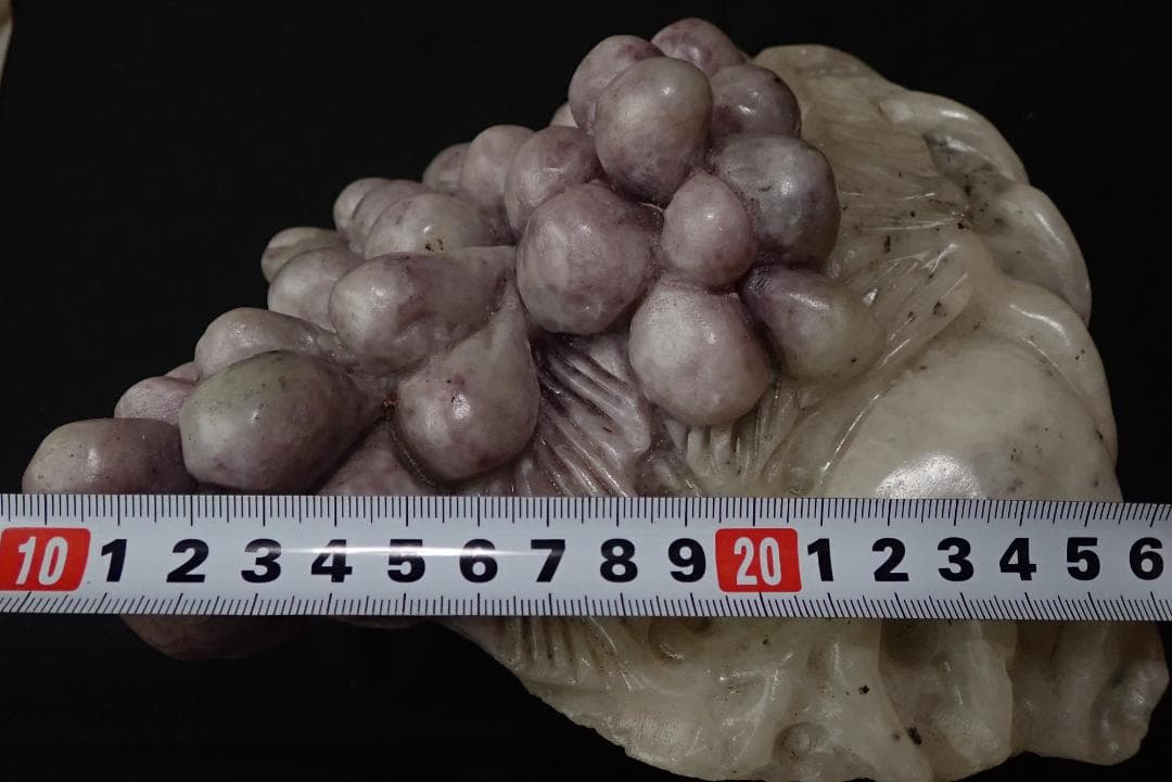 2390g ♥ スピネル 8月誕生石 尖晶石 原石 天然石 手彫り 1点もの