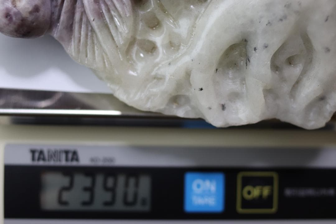 2390g ♥ スピネル 8月誕生石 尖晶石 原石 天然石 手彫り 1点もの