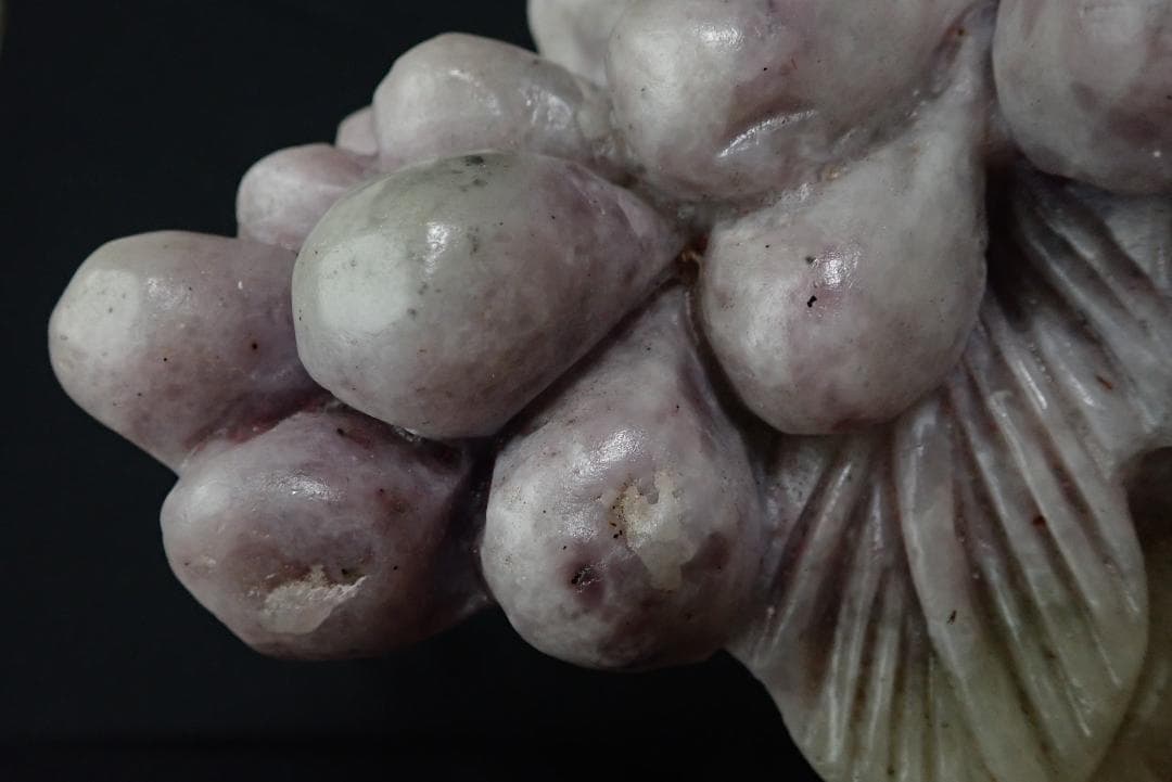 2390g ♥ スピネル 8月誕生石 尖晶石 原石 天然石 手彫り 1点もの