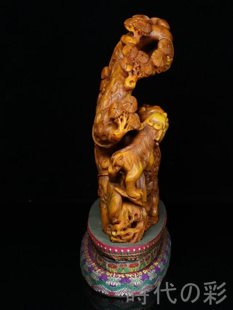 中国古美術【寿山田黄石 獅子】滄作款 旧蔵重器 細密彫 手彫り 細作 在銘 置物