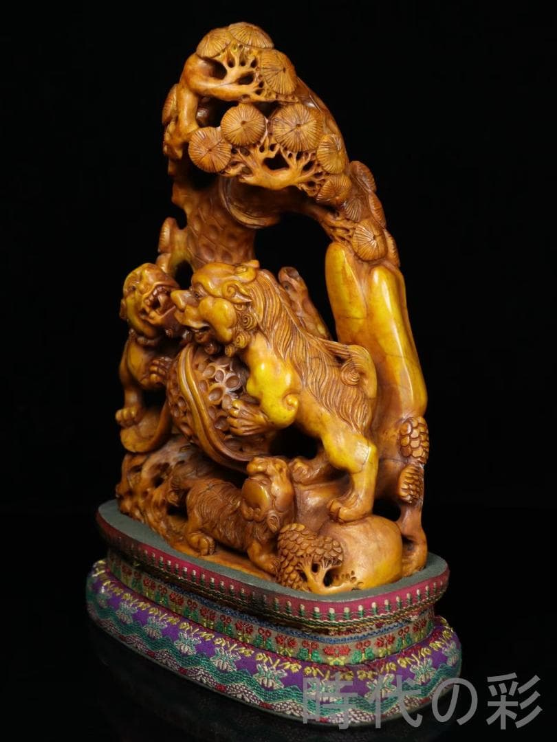中国古美術【寿山田黄石 獅子】滄作款 旧蔵重器 細密彫 手彫り 細作 在銘 置物