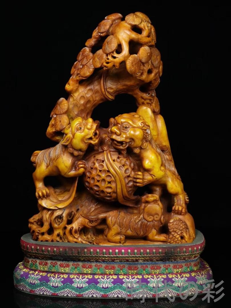中国古美術【寿山田黄石 獅子】滄作款 旧蔵重器 細密彫 手彫り 細作 在銘 置物