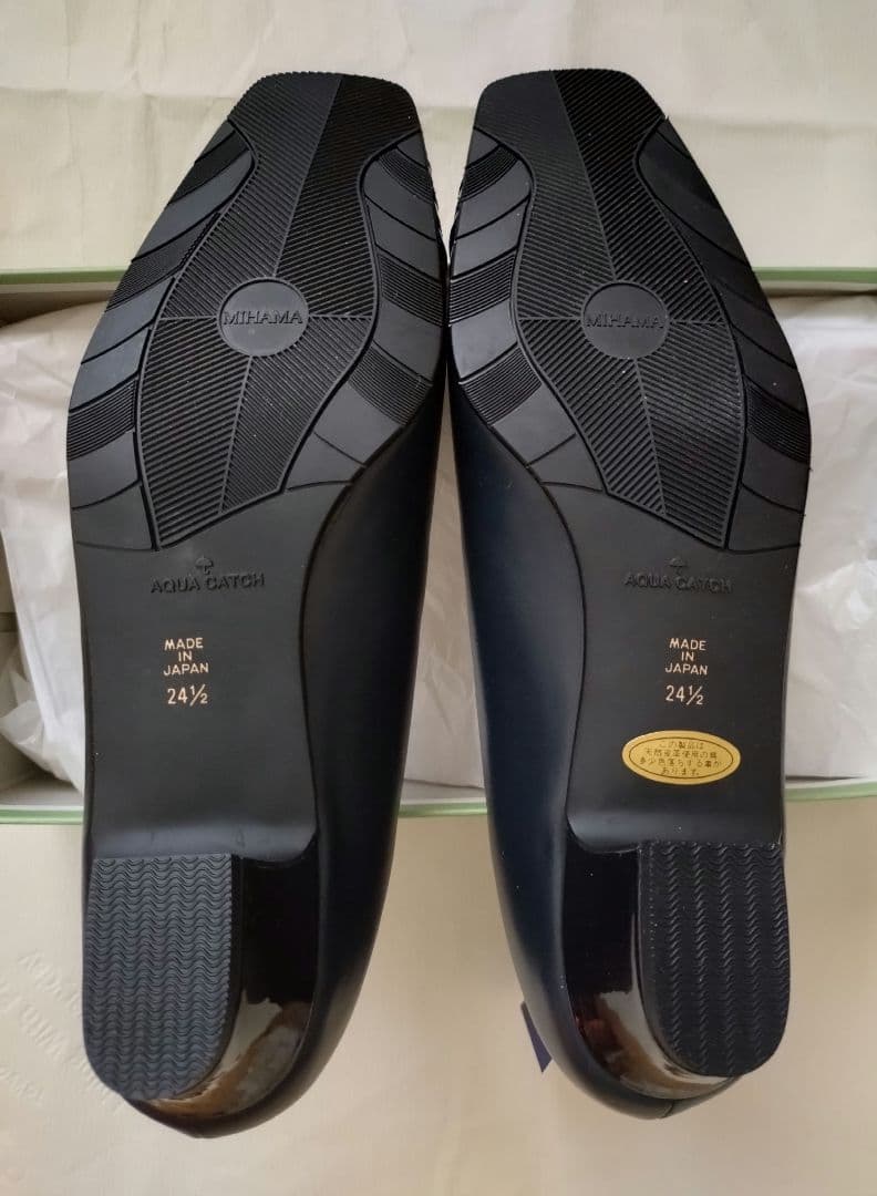 【新品・未使用】MIHAMA／ミハマ 撥水パンプス黒　24.5㎝　3㎝ヒール