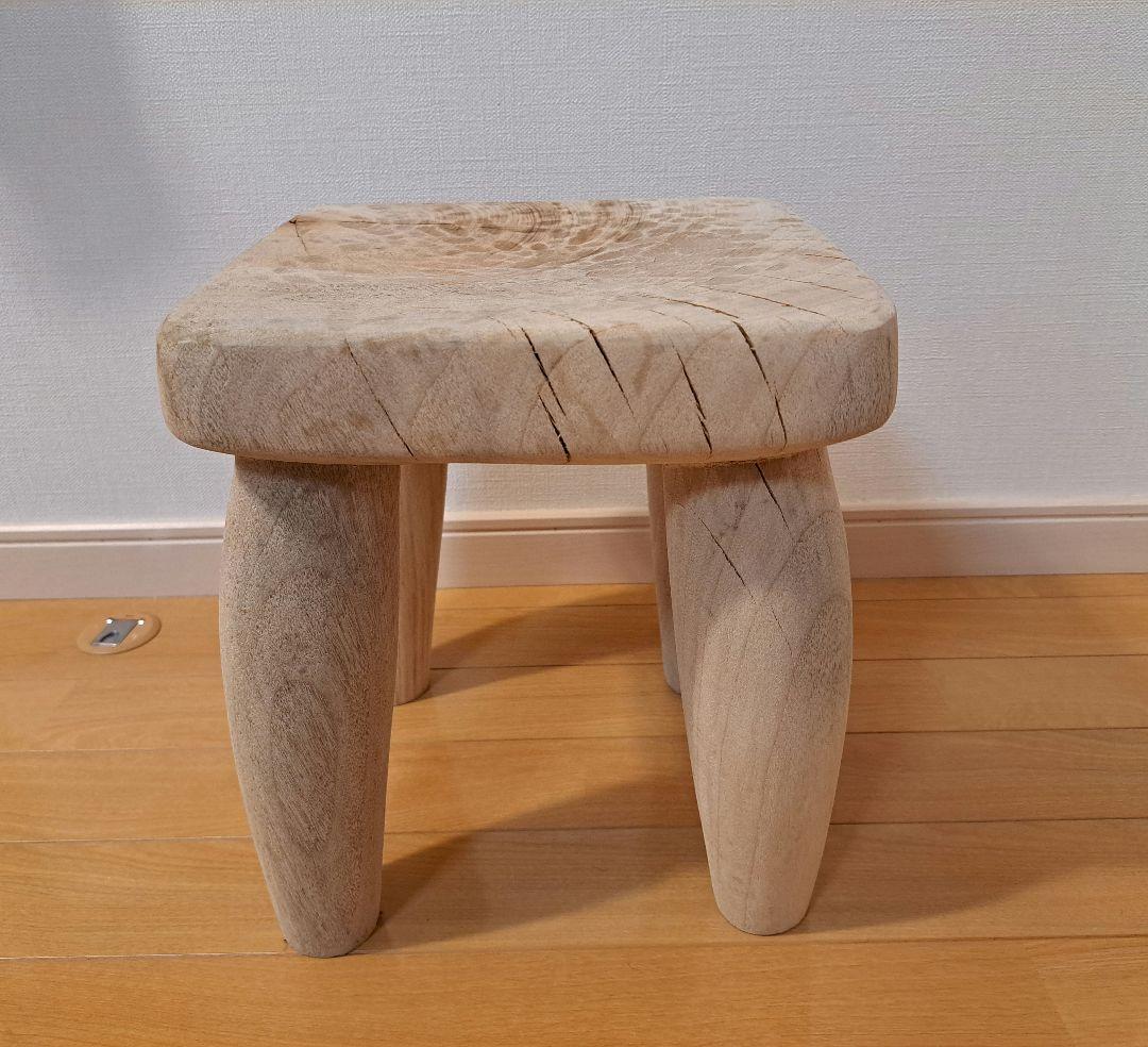 セヌフォスツール風　一本彫り　木製スツール　特注品　テーブル　椅子　家具