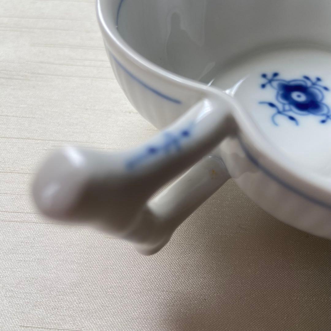 ロイヤルコペンハーゲン ブルーフルーテッド リーフディッシュ　デンマーク製