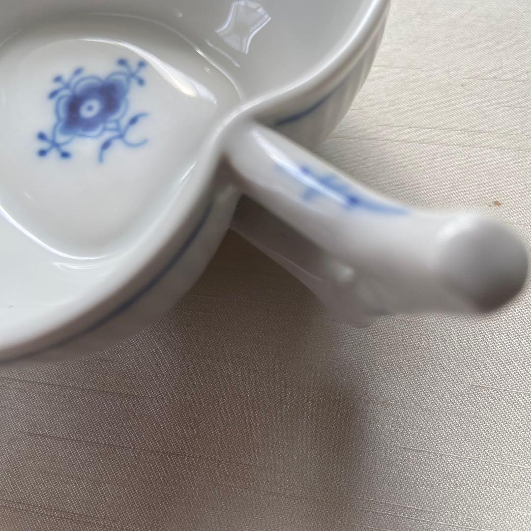 ロイヤルコペンハーゲン ブルーフルーテッド リーフディッシュ　デンマーク製