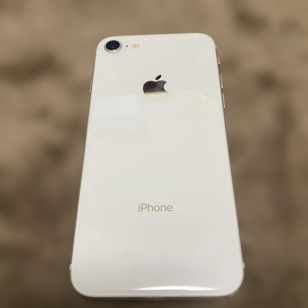 Apple iPhone8 ホワイト