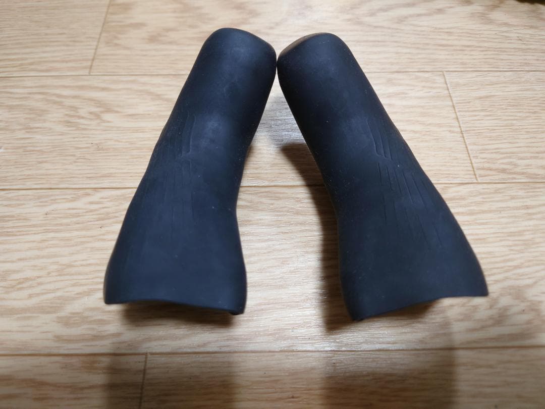 Shimano 105 Di2 デュアルコントロールレバー ST-R7170