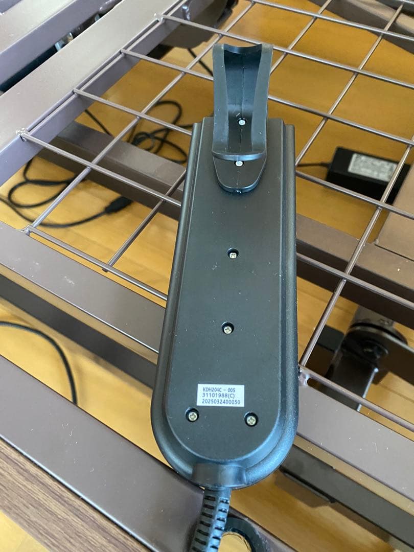 【引き取り限定】電動ベッド 3モーターリモコン式　マットレス付き