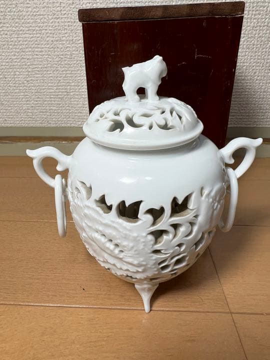 633  杉原一壷　白磁　香炉　　　　　有田焼