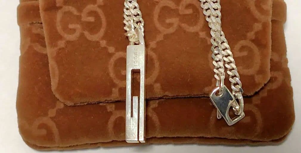 GUCCI シルバーネックレス 付属品完備