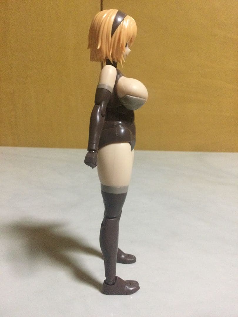 フレームアームズ・ガール 輝鎚・甲 素組完成品