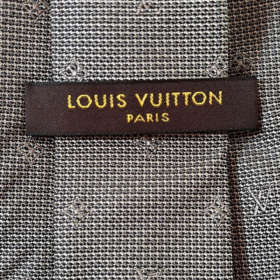 パ*ラ様 LOUIS VUITTON グレー ネクタイ　新品