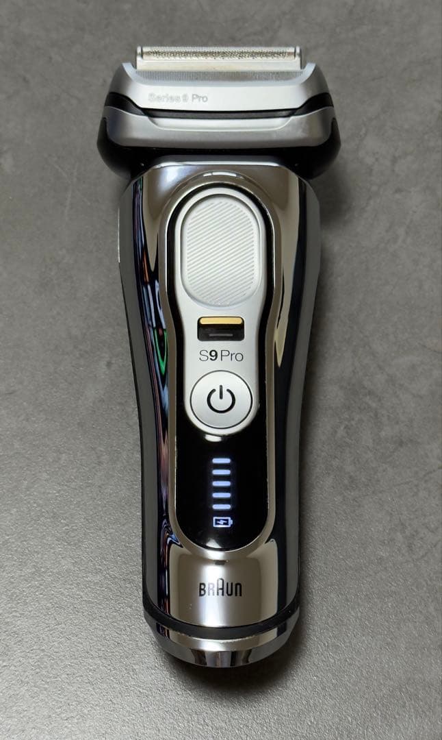 ブラウン　Braun s9pro　電気シェーバー