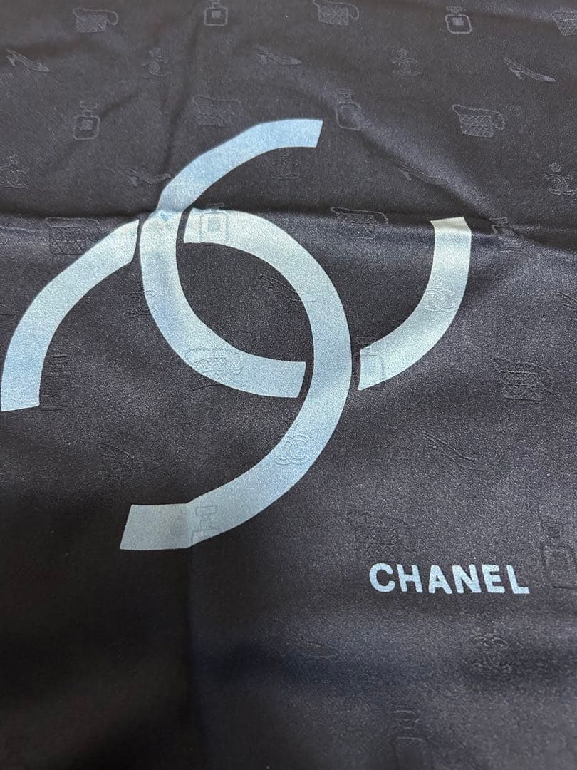 H*a様 CHANEL ネイビー シルクスカーフ