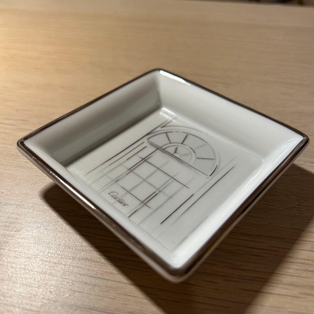 【新品】カルティエ プレート　小物入れ アクセサリートレイ