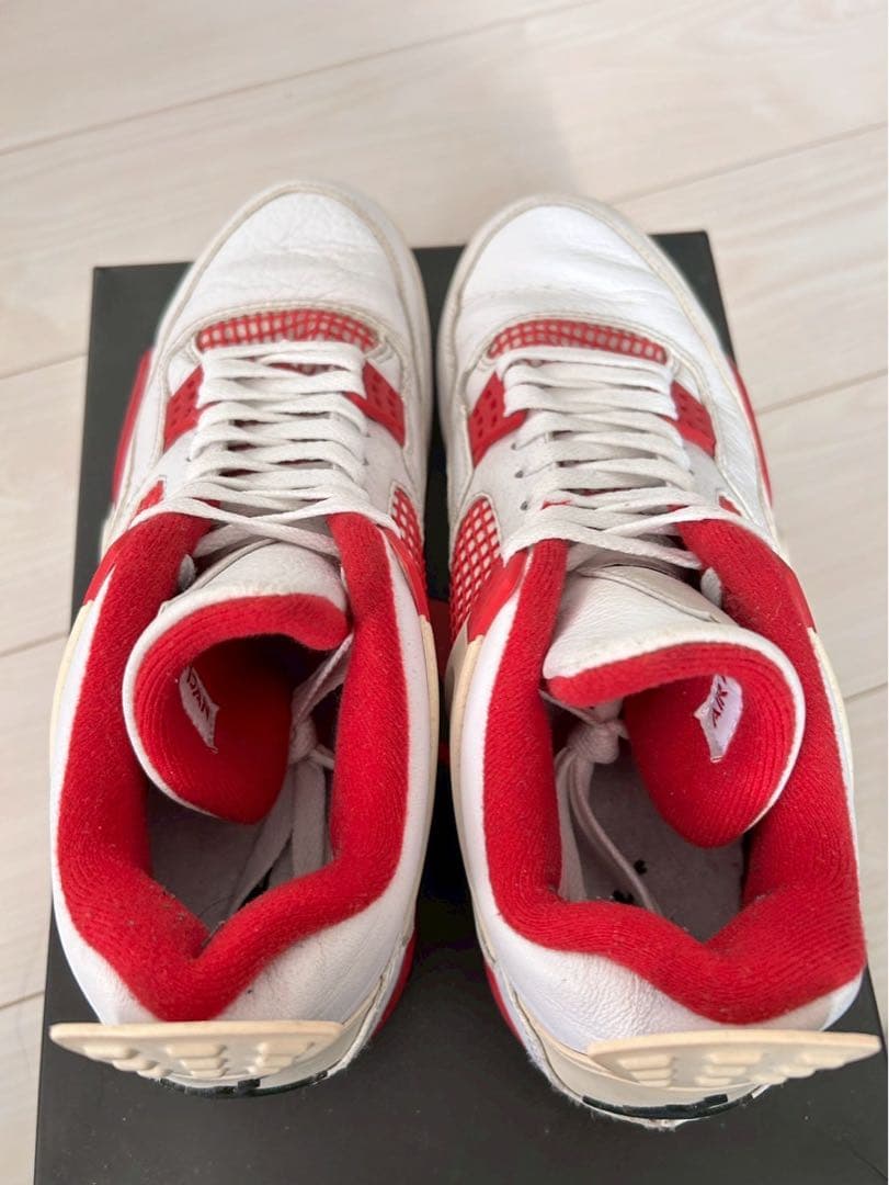 Air Jordan 4 Alternate ホワイト/レッド