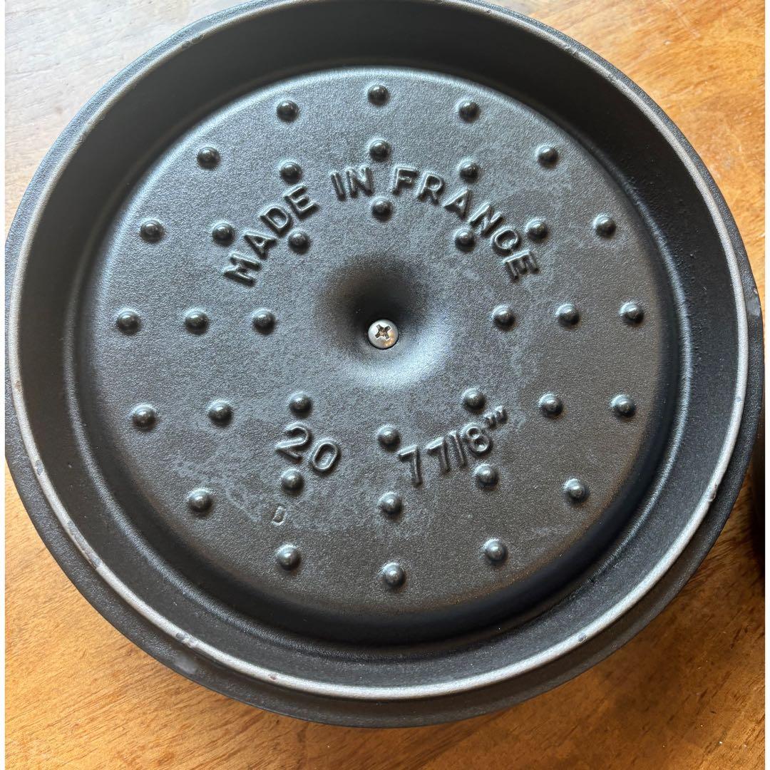 STAUB 両手鍋 20cm 黒 ピコココット フランス　鋳鉄
