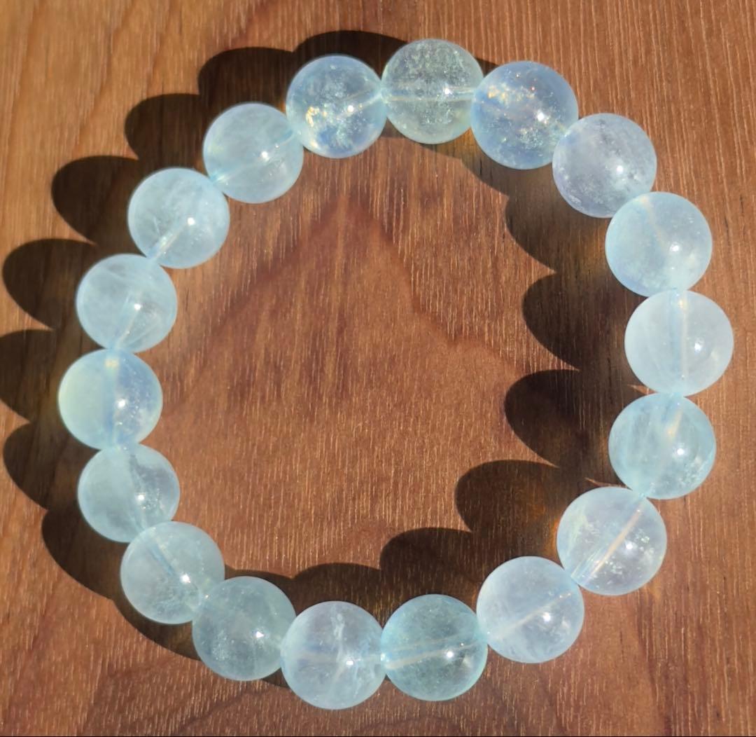 ＊高品質 天然石アクアマリンビーズブレスレット　珠11cm 腕周り約17cm