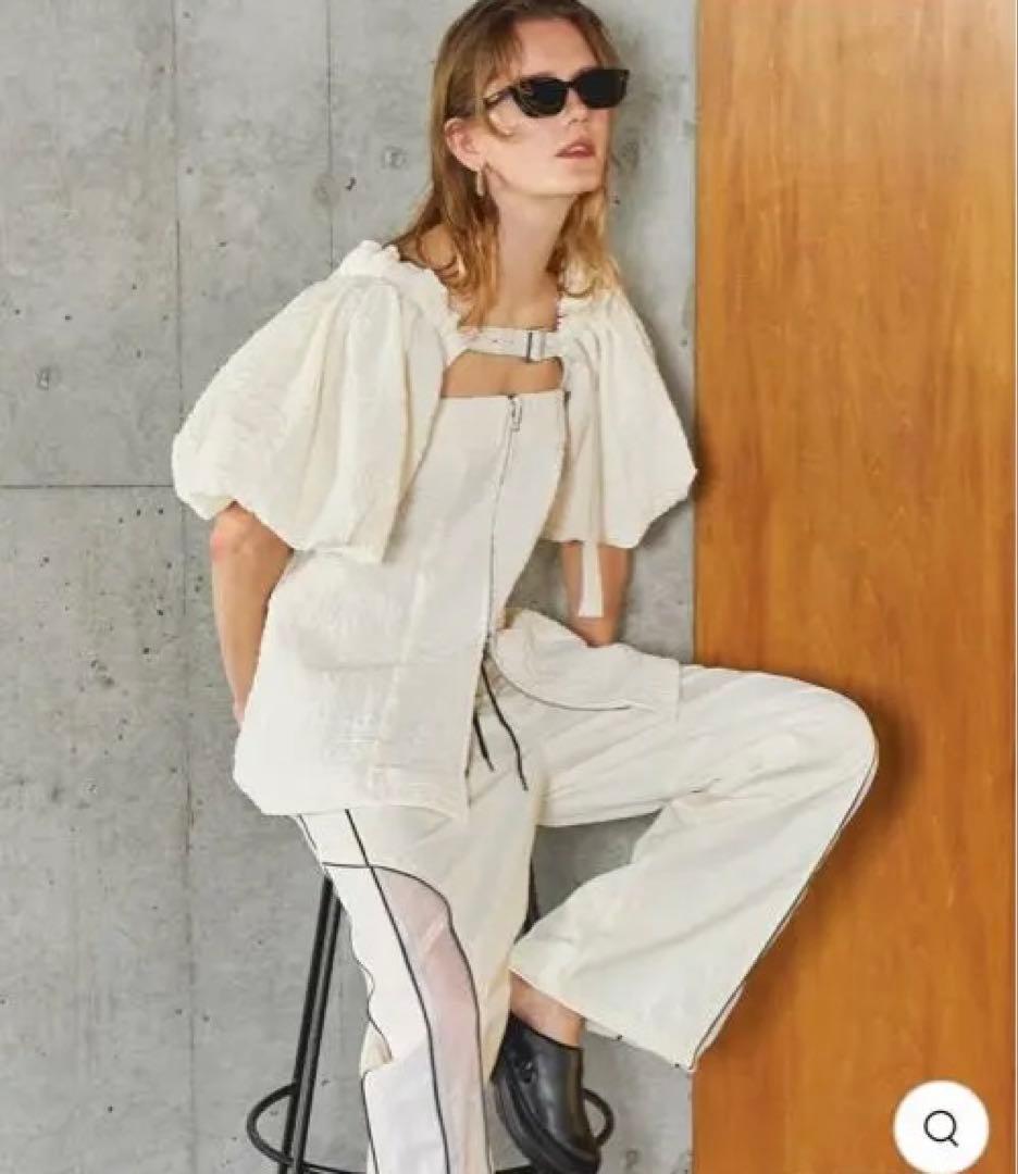 新品♡タグつき♡MaisonSpecialスペシャルホワイトパフスリーブトップス