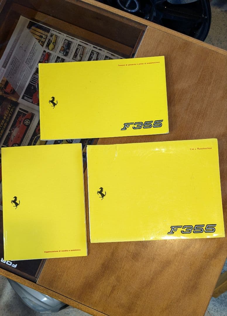 Ferrari F355 オーナーズマニュアル 3冊セット