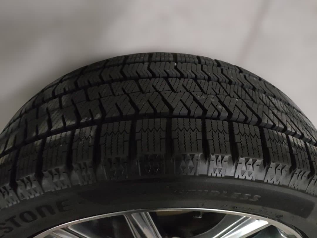 nori【美品】ブリヂストン17 スタッドレスホイー4本215/50r17