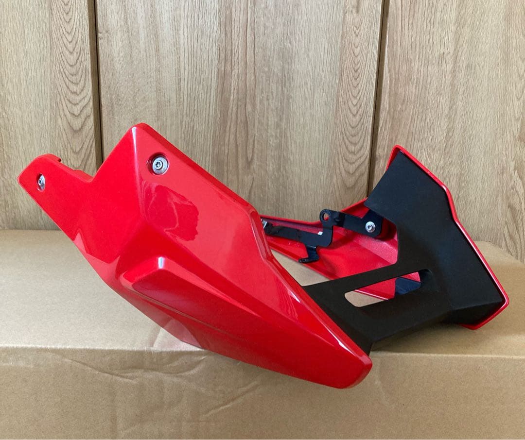  F900R 純正アンダーカウル　レッド