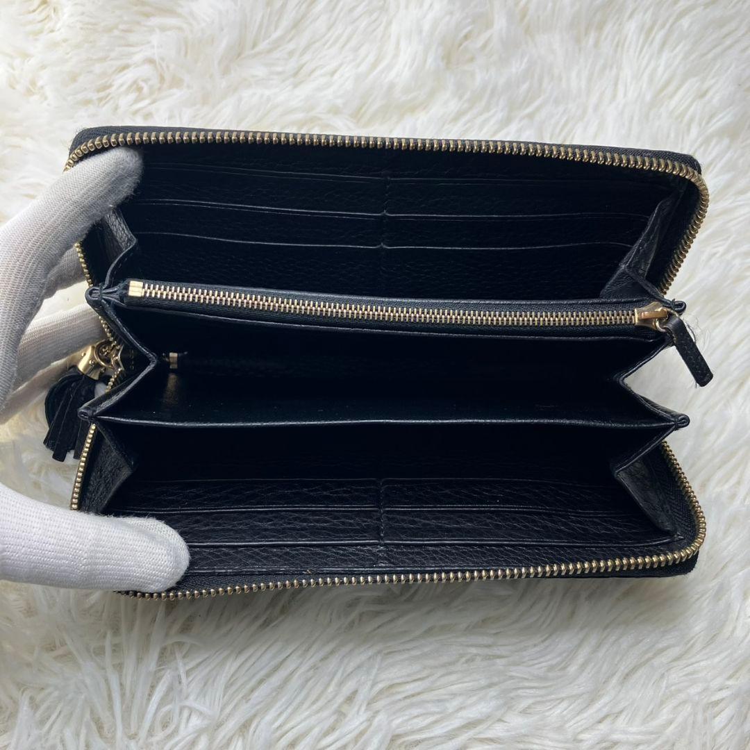 美品✨グッチ 長財布 ラウンドファスナー パイソン 蛇革 ソーホー 黒 レザー