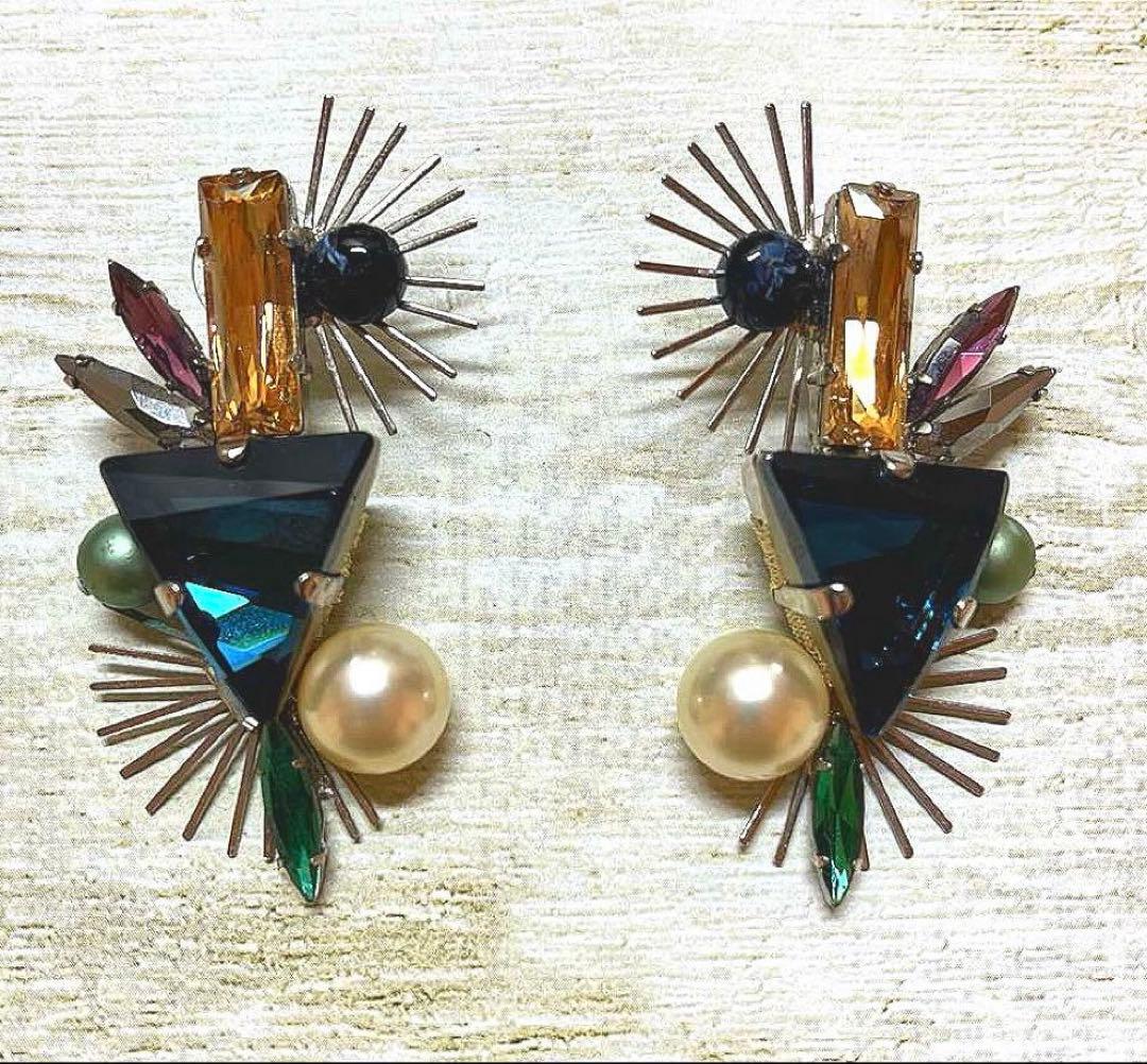 アミティエクレディール　ピアス　両耳