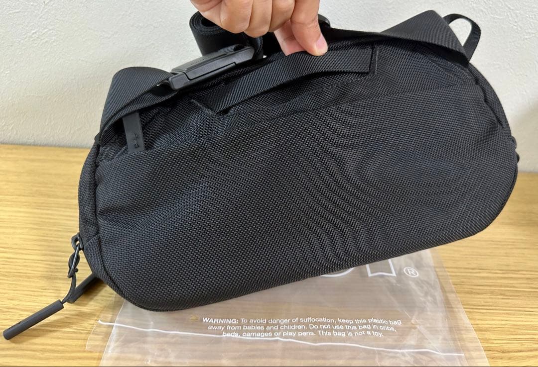Aer Day Sling 3 ボディバッグ エアーデイスリング3