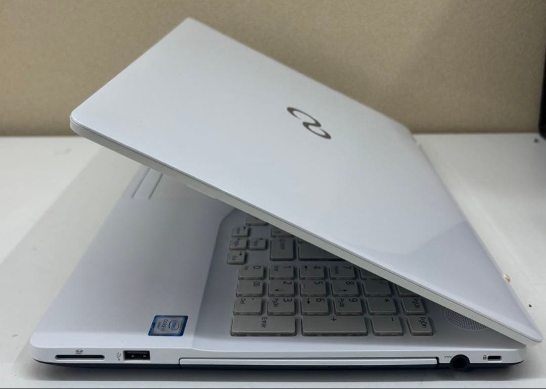 544 FUJITSU ノートパソコン　Corei7 高性能‼︎✨office付