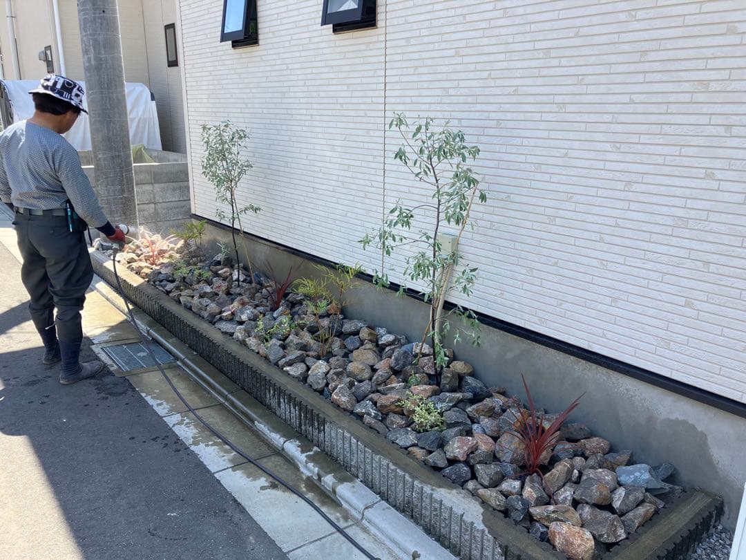 割栗石 ミックス色 ダンプで丁寧に配送 埼玉県配送費コミコミ！ 年末年始SALE