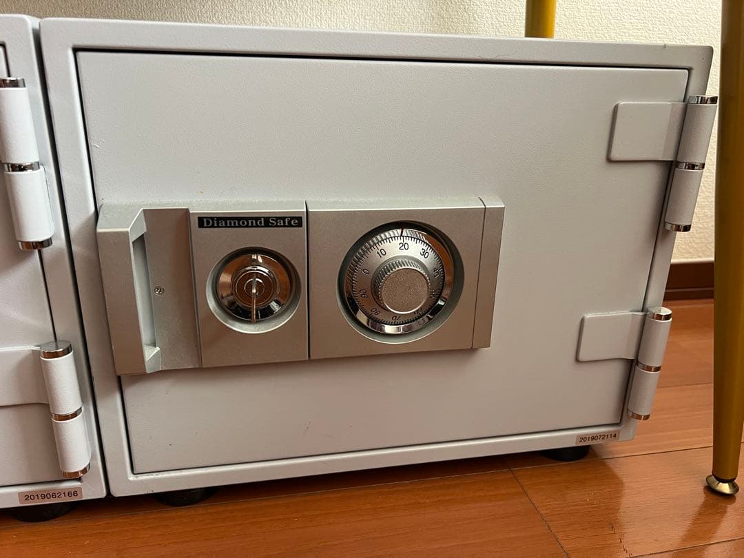 Diamond Safe コンパクト金庫