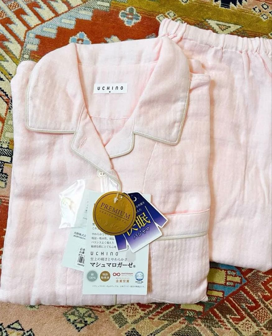 新品・UCHINO マシュマロガーゼパイピングパジャマ Mサイズ