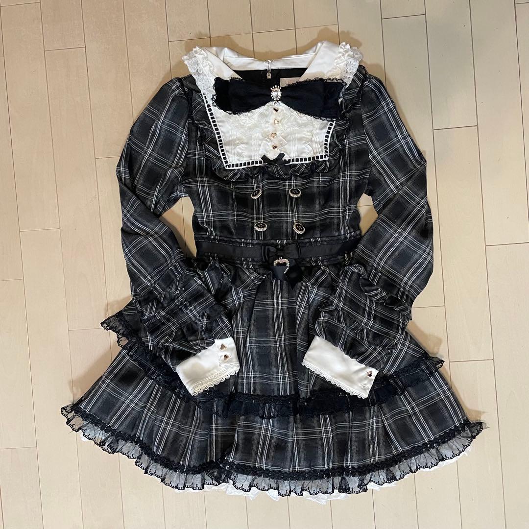 〜1/31までお値下げします★ リズリサ スピンドルヨークティアードワンピース