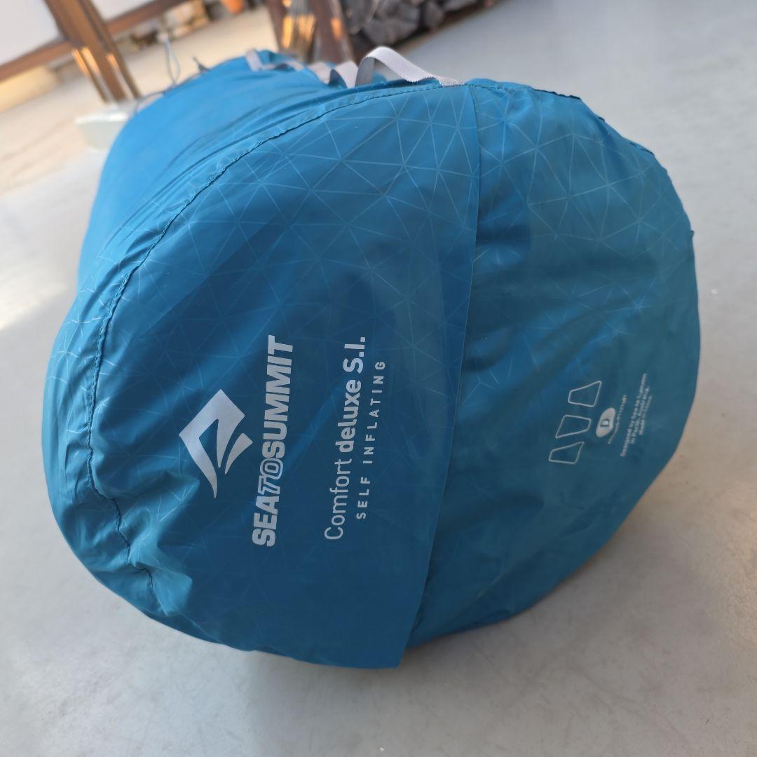 Sea to Summit Comfort Deluxe S.I. スリーピング