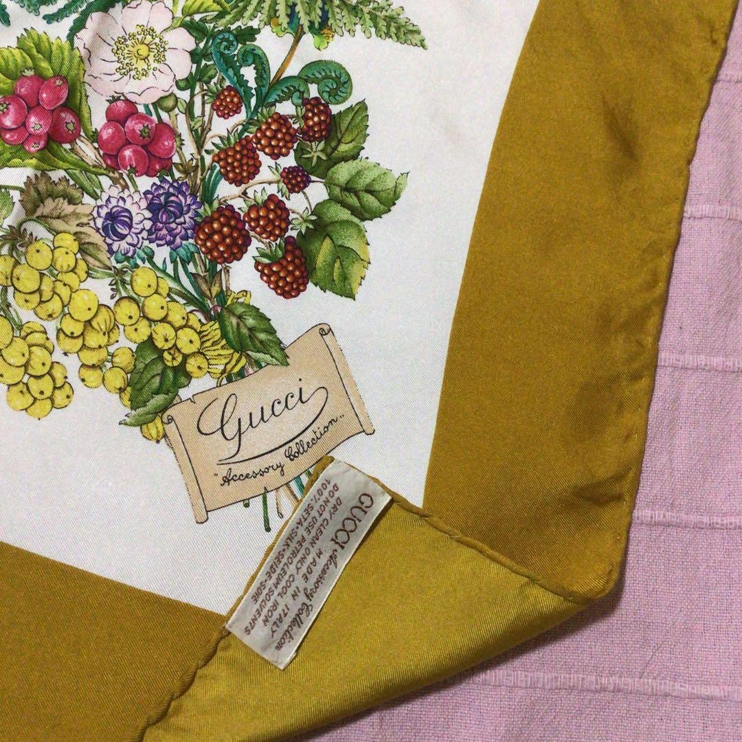 Gucci 花と植物　大判シルクスカーフ