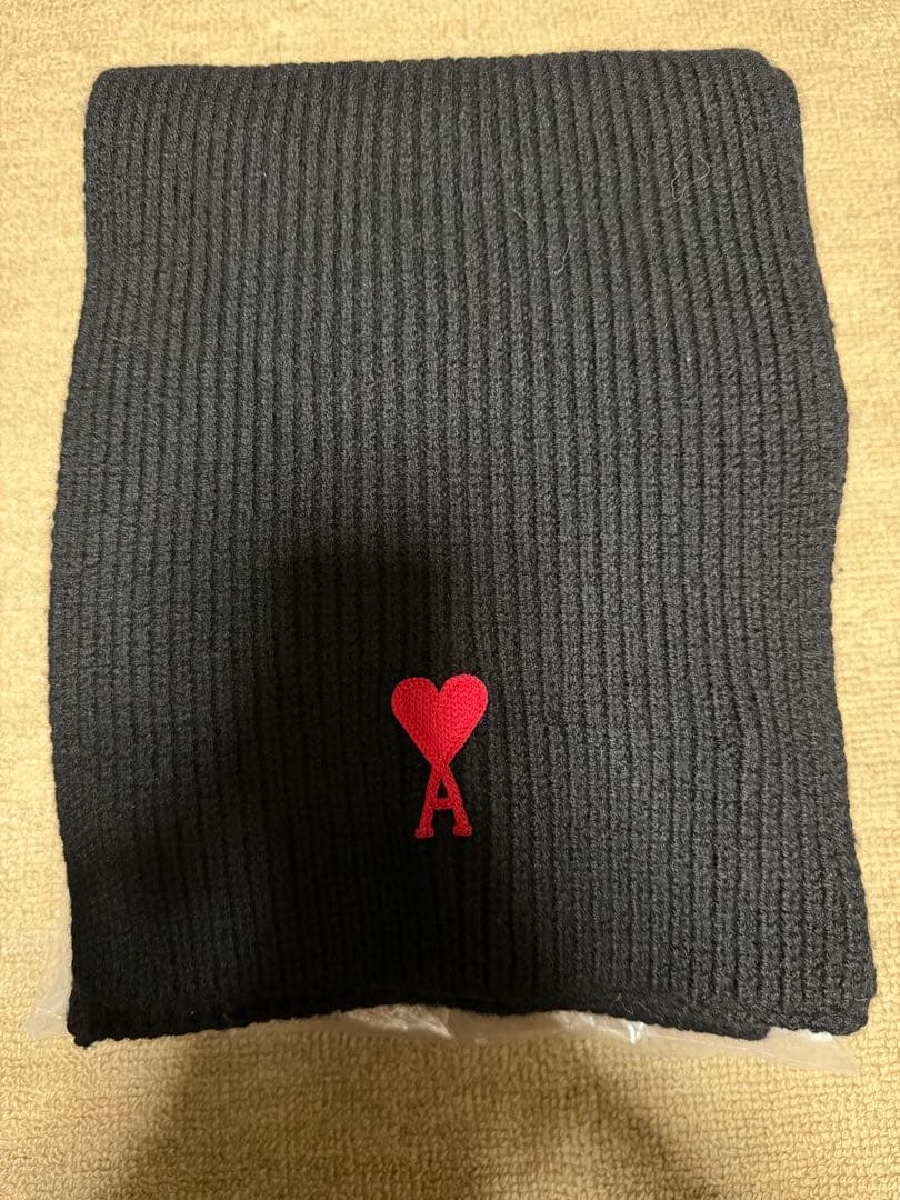 アミパリス　amiparis マフラー　ブラック