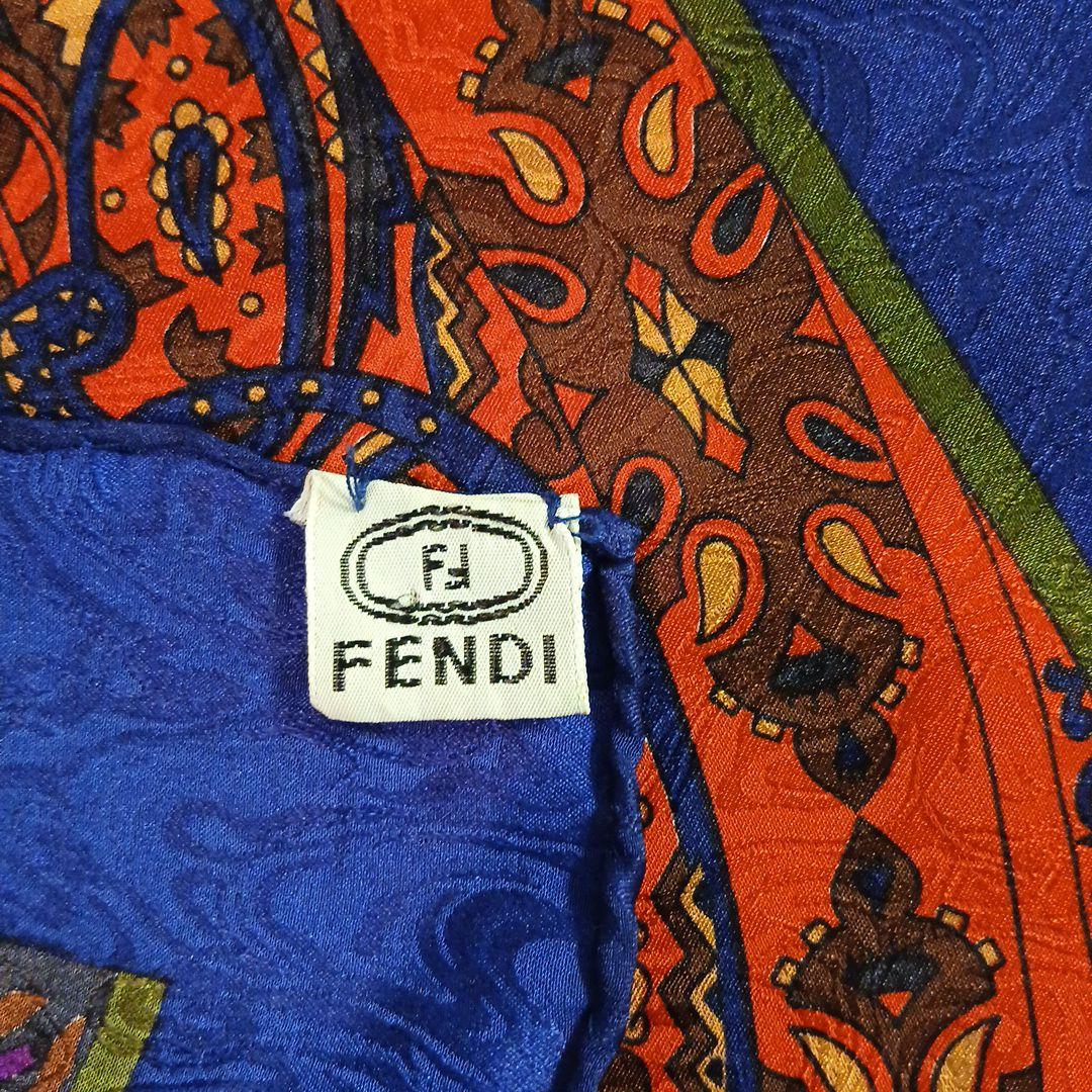 FENDI 大判スカーフ 赤紺