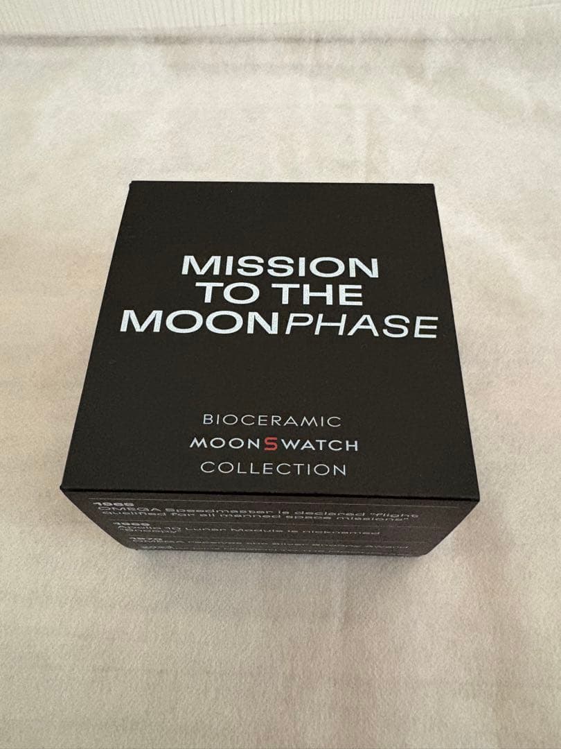 Snoopy x OMEGA x Swatch ブラック　スヌーピー　ブラック
