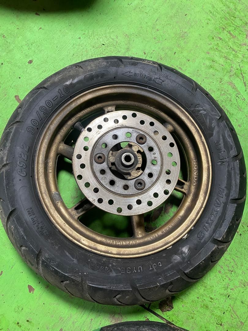 ライブディオzx af35 純正金前後ホイールタイヤ付き